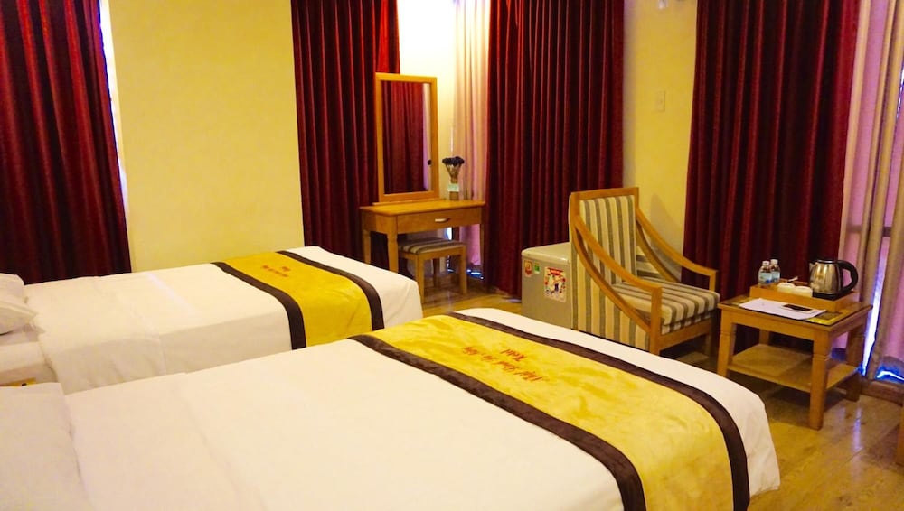 Nhat Linh Hotel Da Nang 11/31