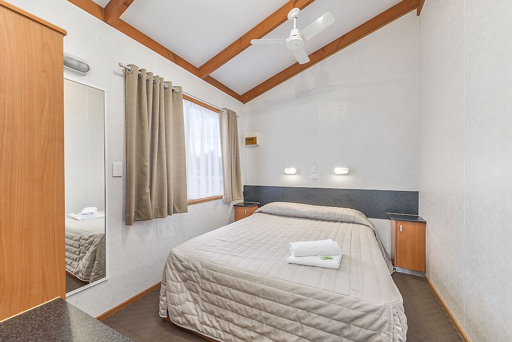 APOLLO BAY HOLIDAY PARK 15/50