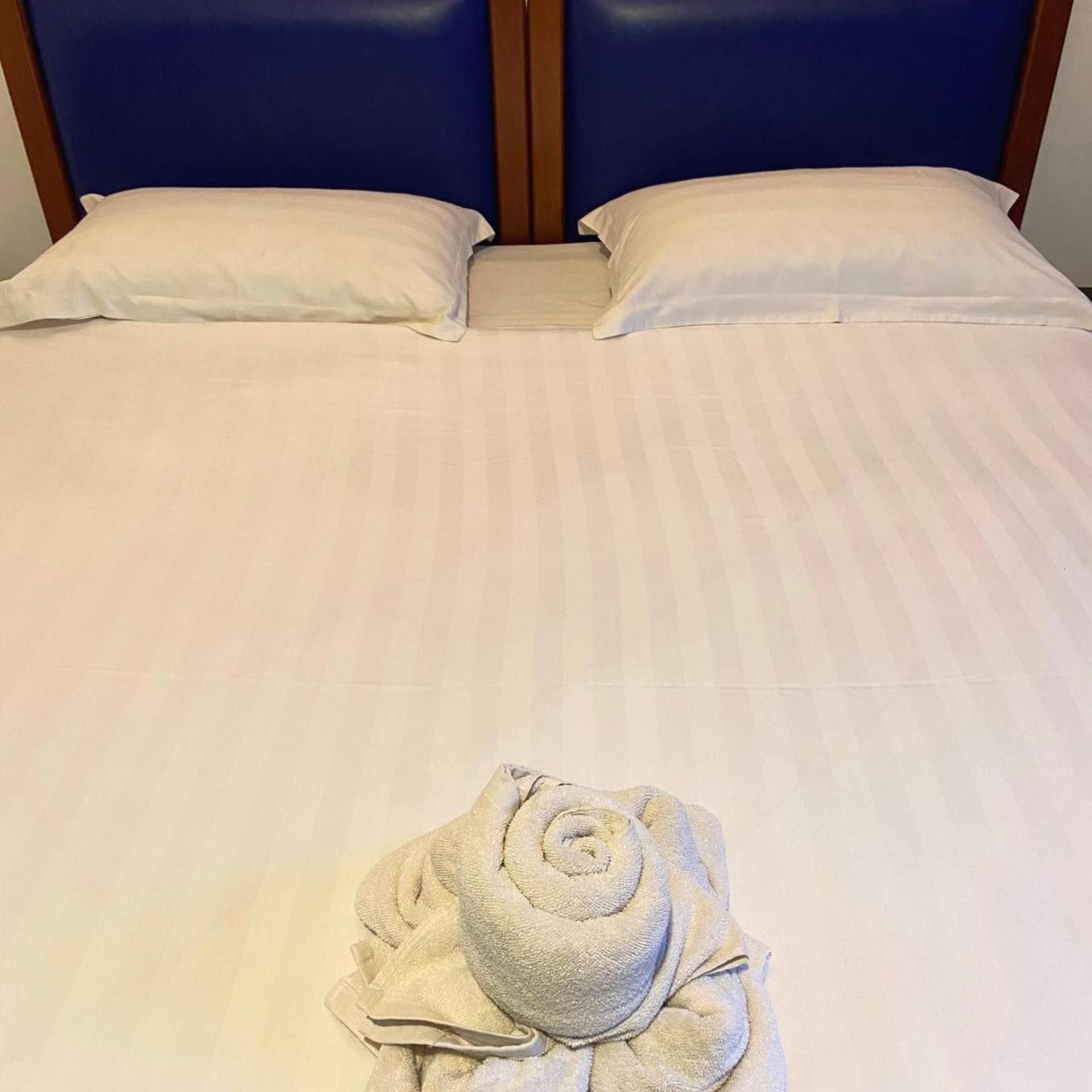 OYO 90169 The Grand Hotel 2 12/19