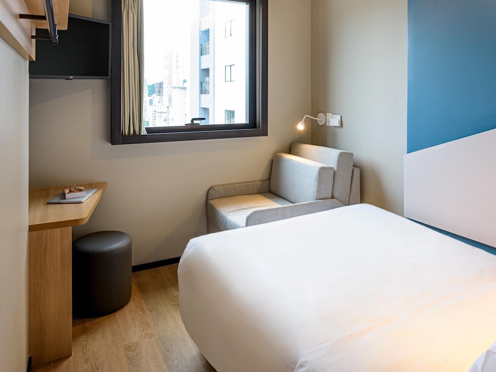 Ibis Budget Balneario Camboriu 19/44