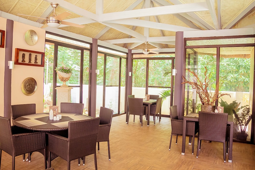 Alona Northland Resort 33/50