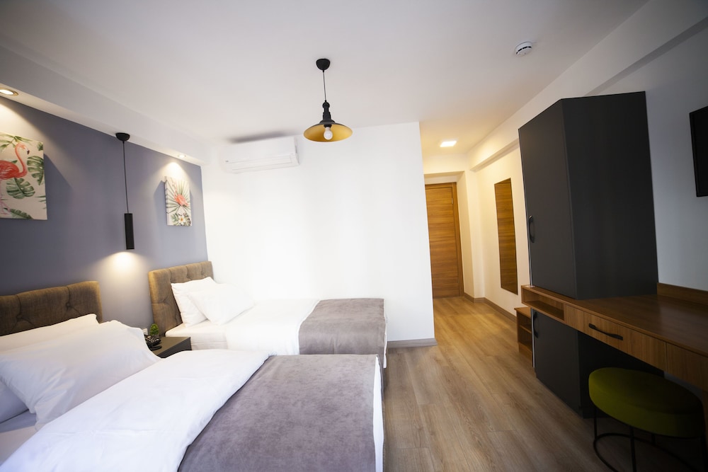Set Ozer Hotel 22/60