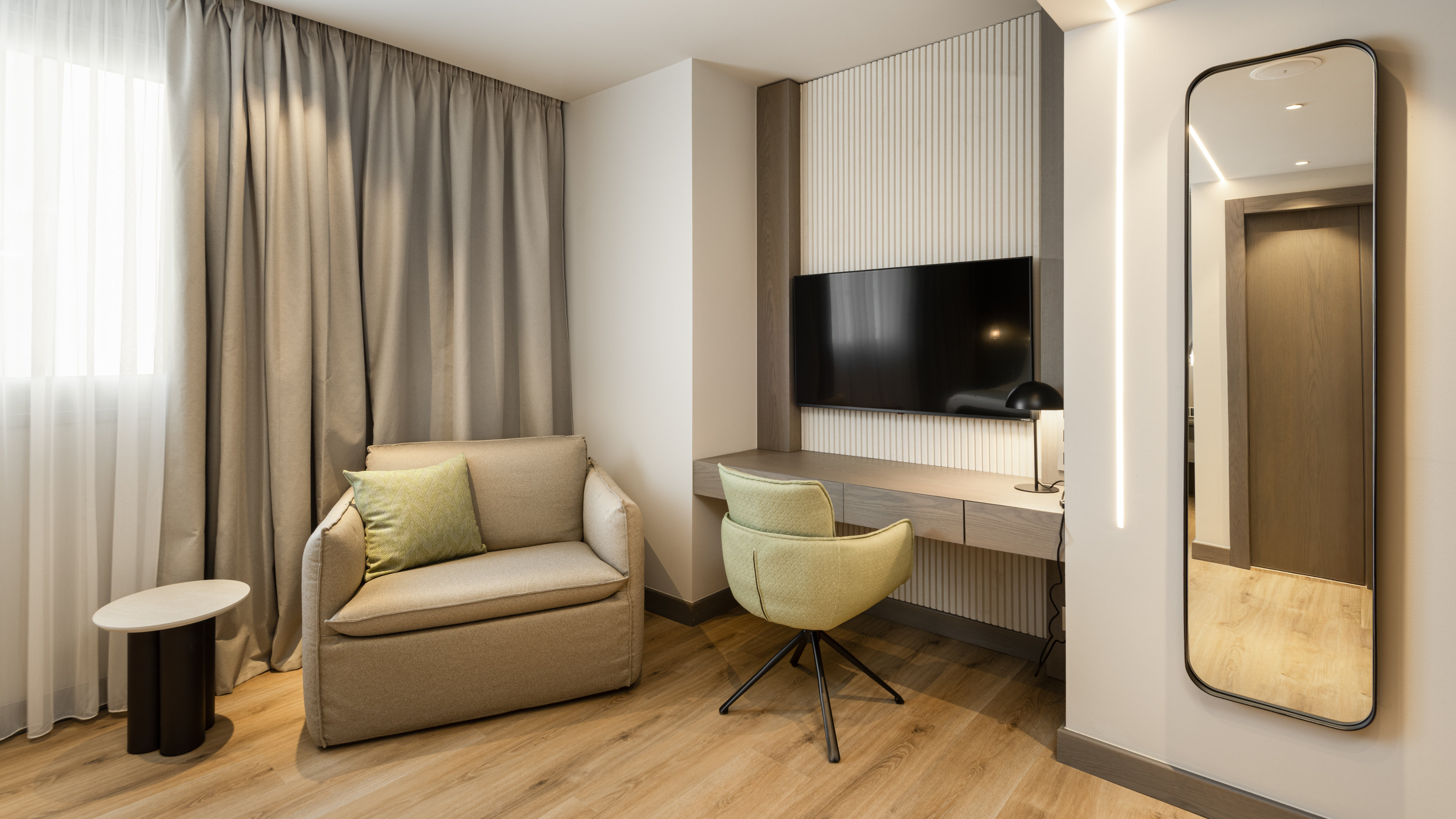 Holiday Inn Thessaloniki 42/72