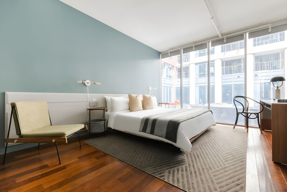 Sonder The Slate (ex. Templar Hotel) 32/58