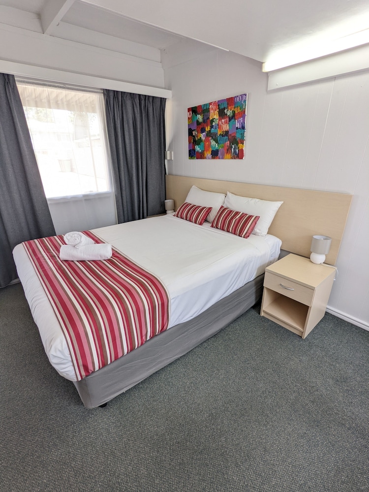 KAPUTAR MOTEL - NARRABRI 20/62