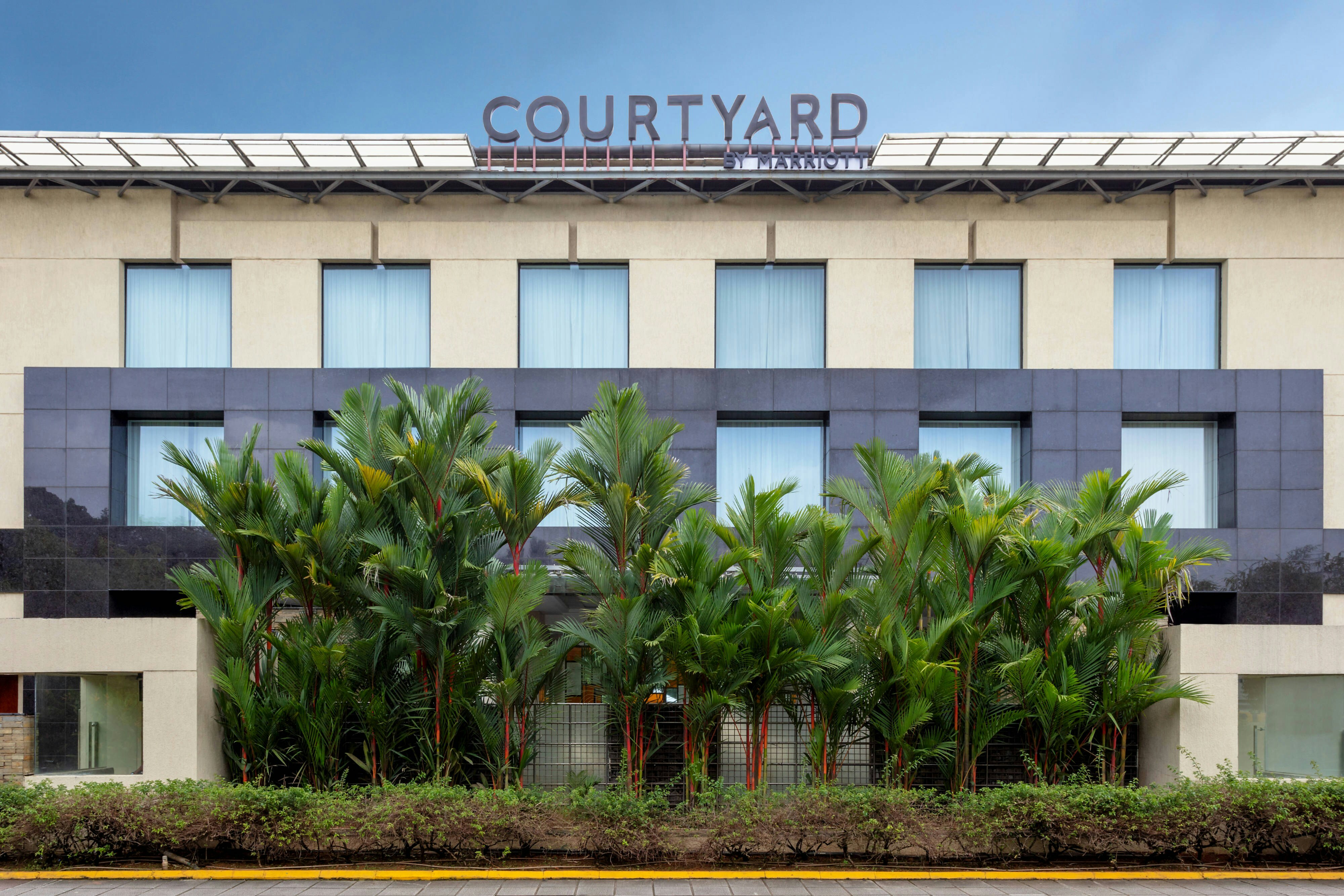 Courtyard Kochi Airport photo 2