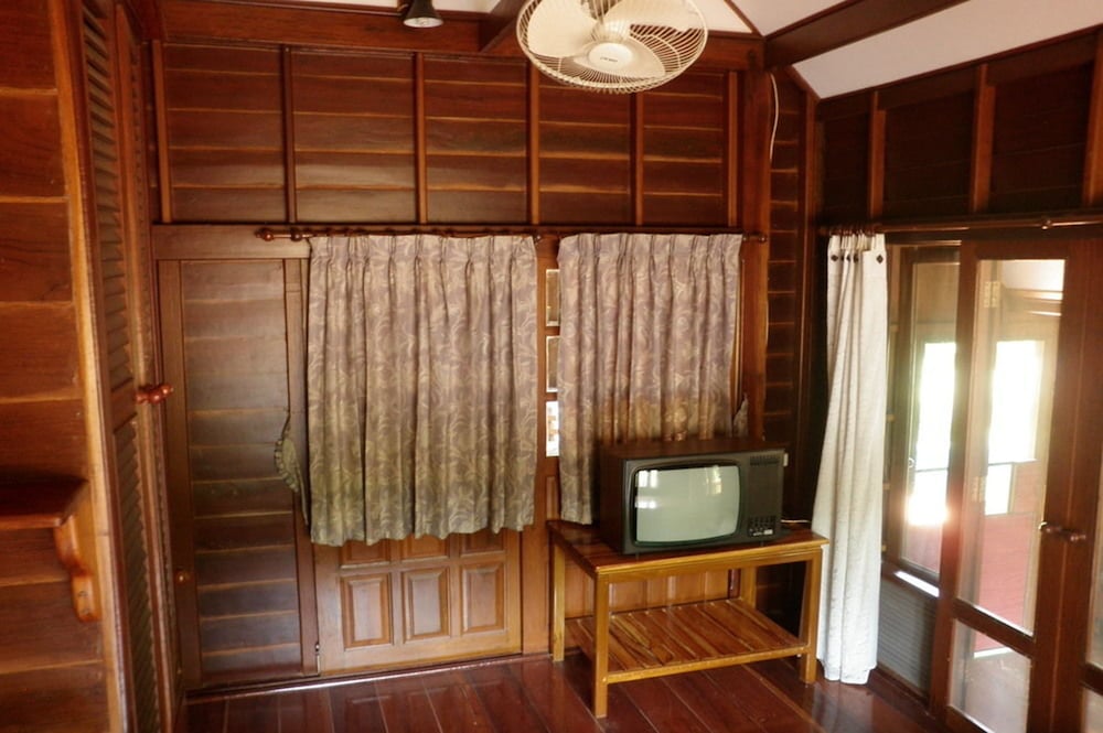 Rim Nam Kong Homestay & Campsite 40/40