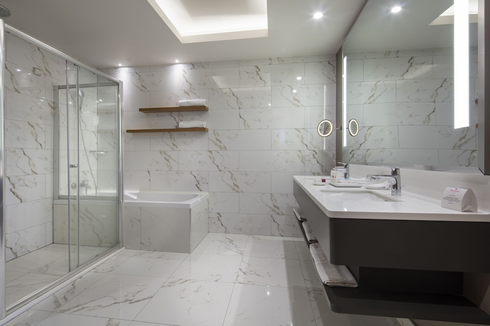 جناح بسرير كينج للمدخنين، Ramada Plaza by Wyndham Konya 5/6