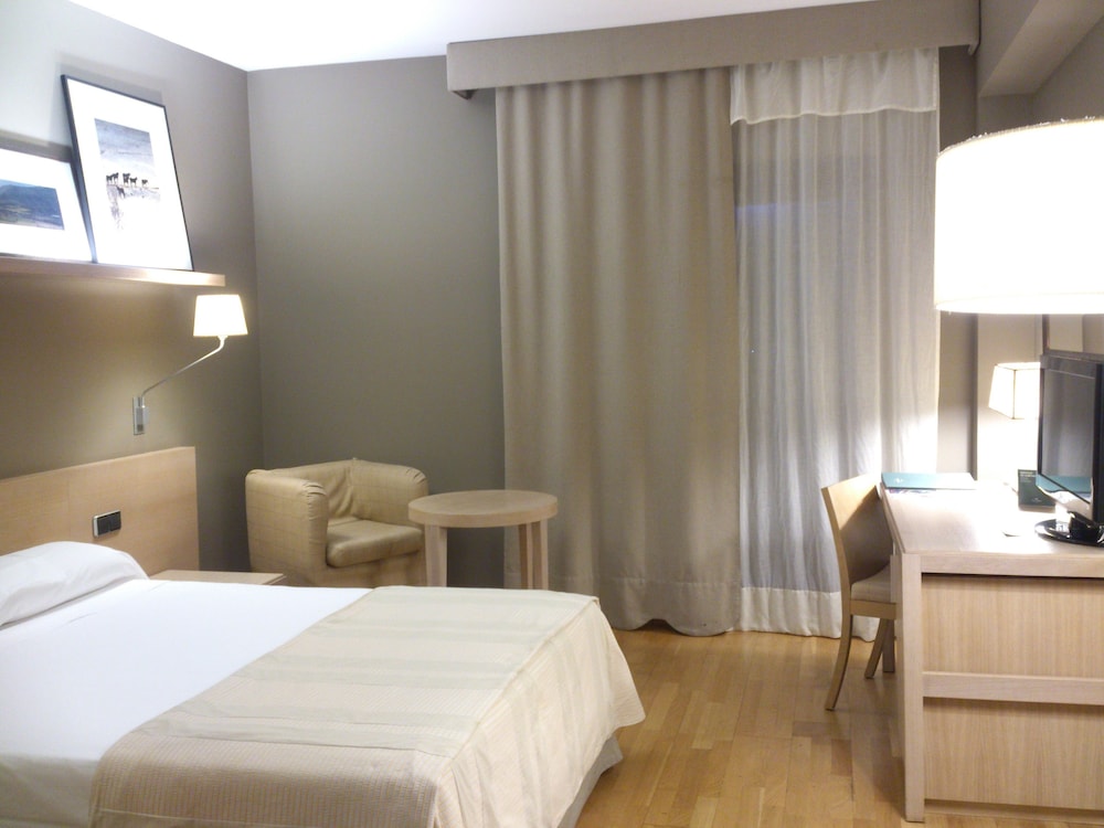 Parador de la Seu d'Urgell 15/50
