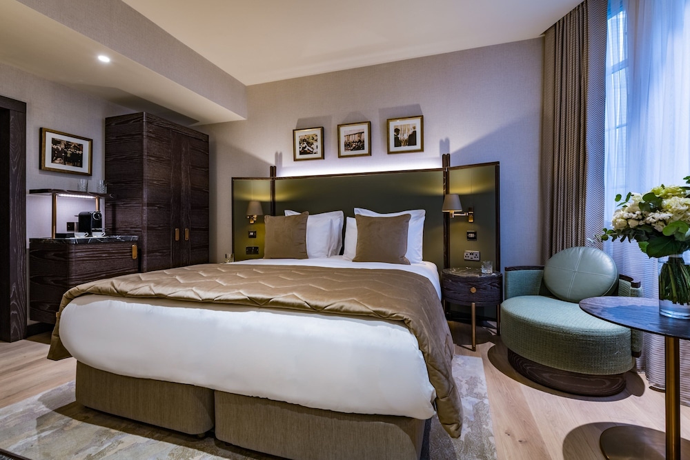 Stock Exchange Hotel 20/46