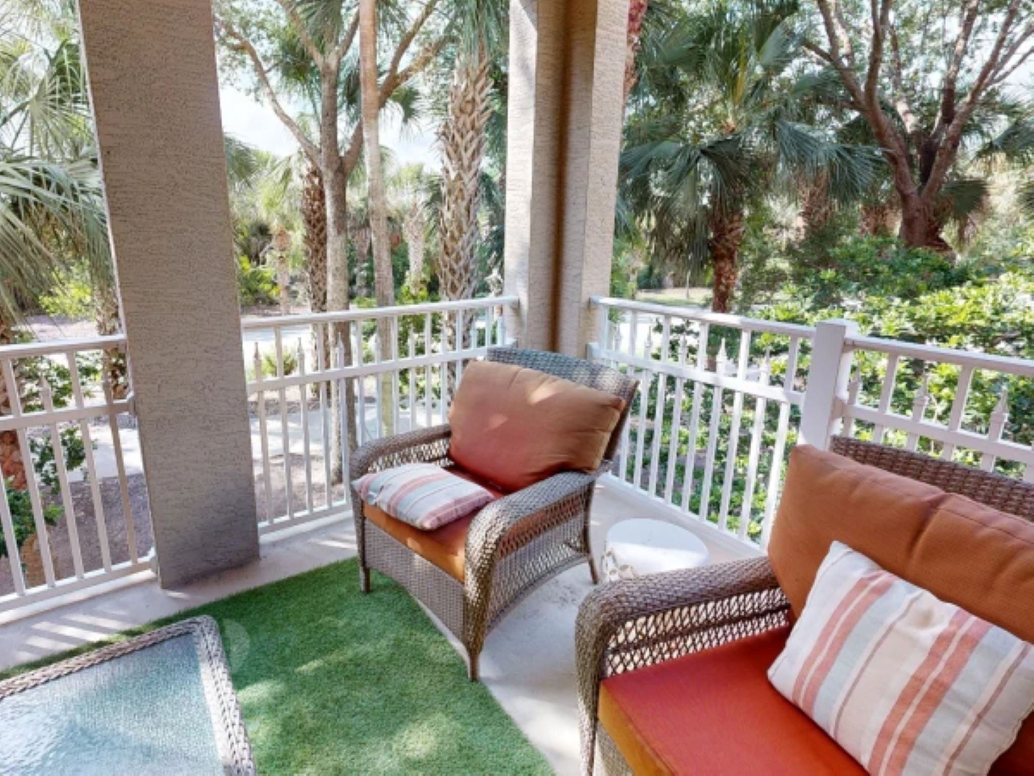 Villa, Resort View