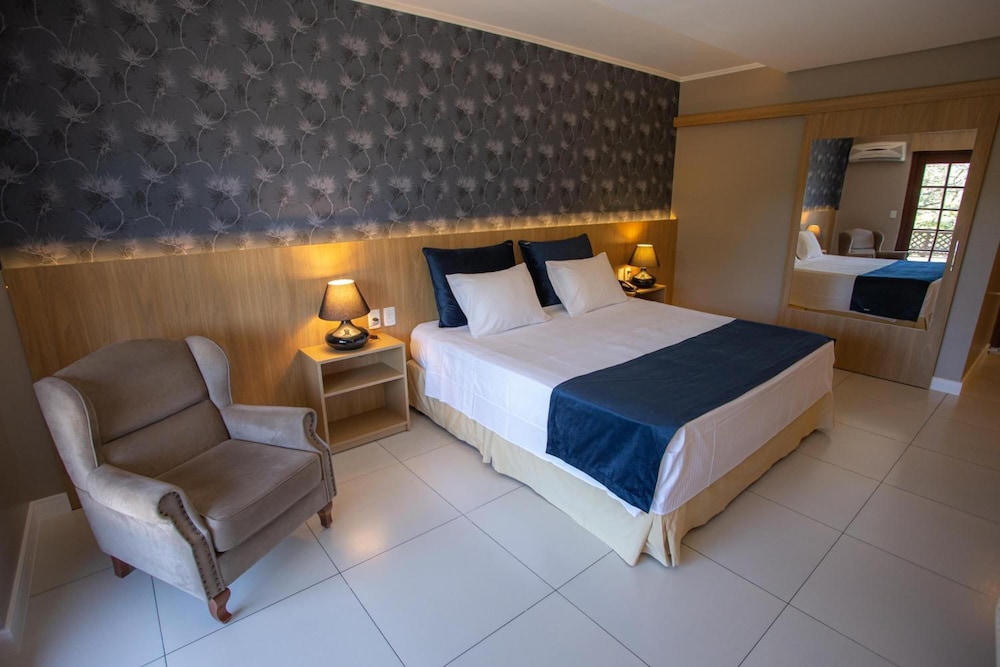 HOTEL AGUAS CLARAS 17/50