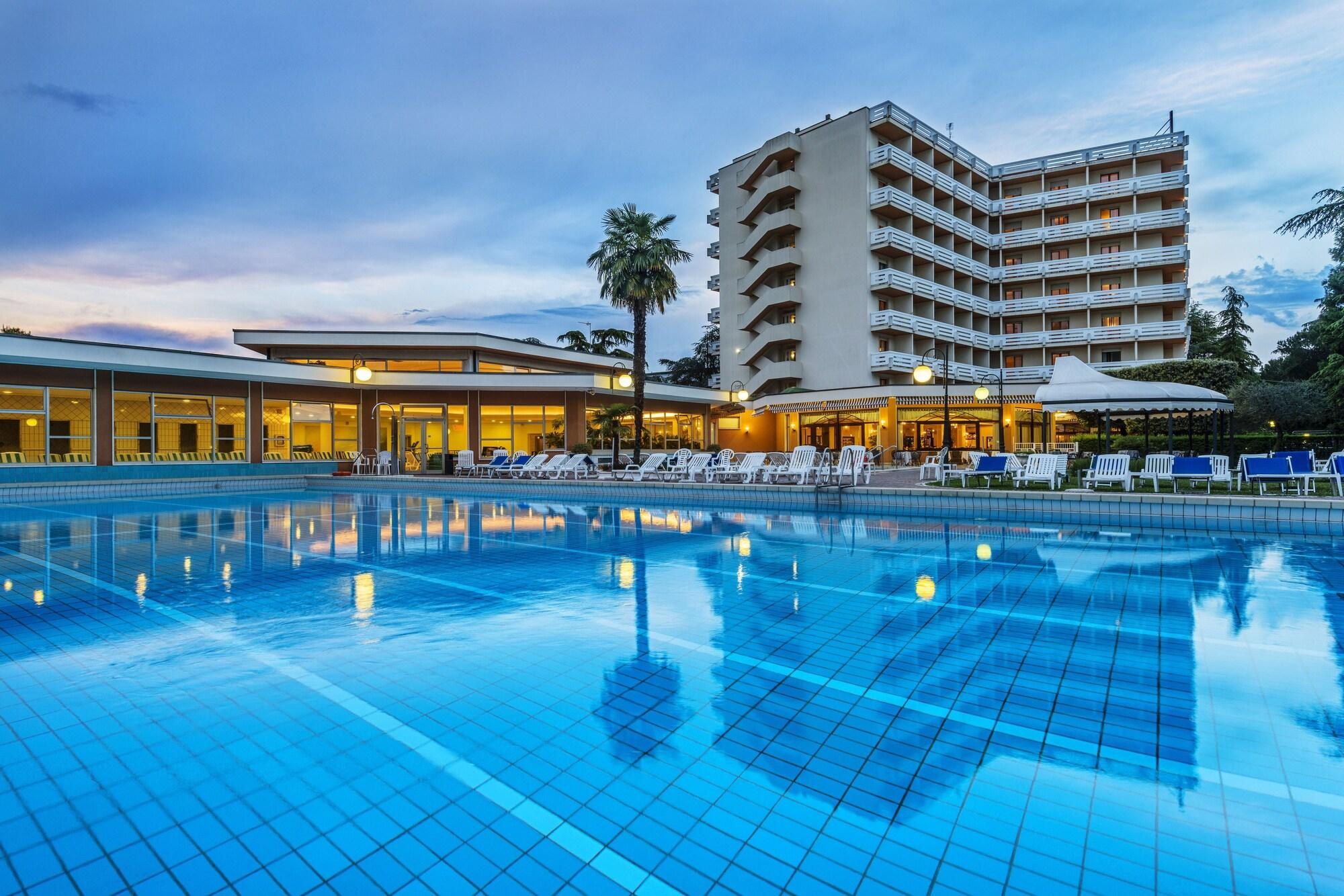 Apollo Hotel Terme 2/50
