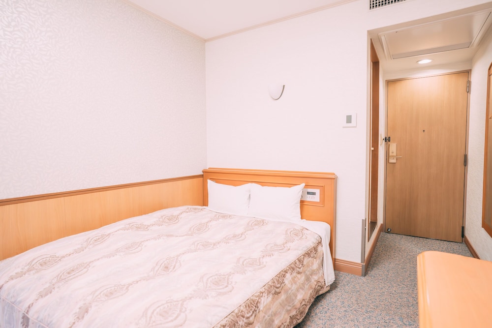 Ave Tennoji Hotel 28/62