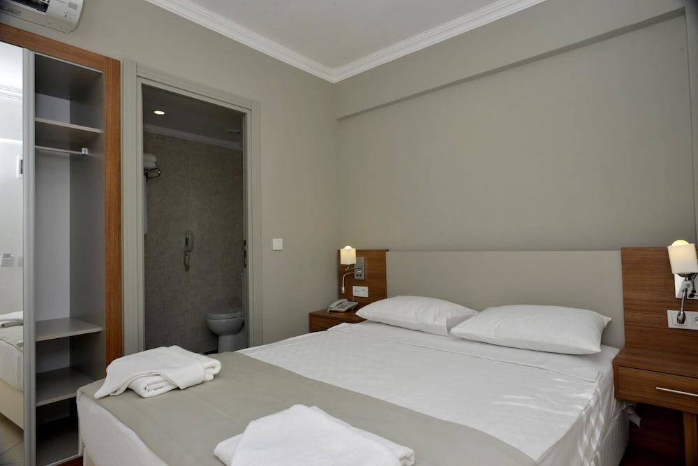 Anadolu Hotel Bodrum 5/17