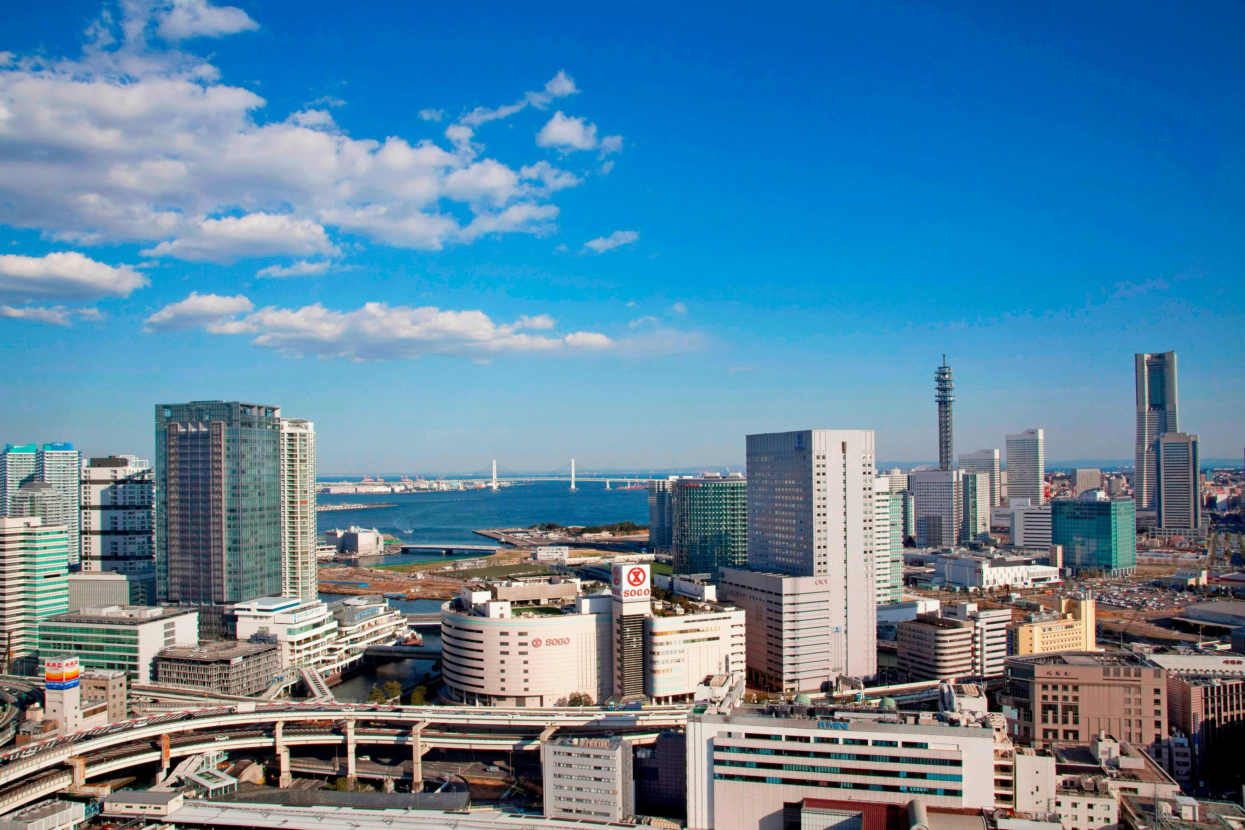 Yokohama Bay Sheraton Hotel And Towers 77/81