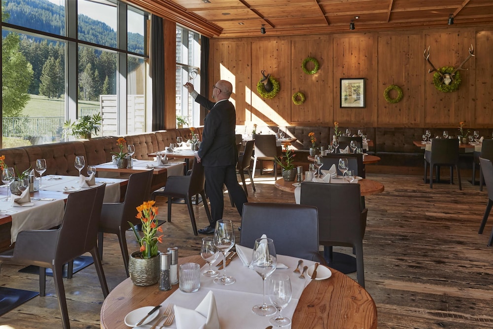 Kempinski Hotel Das Tirol 35/50