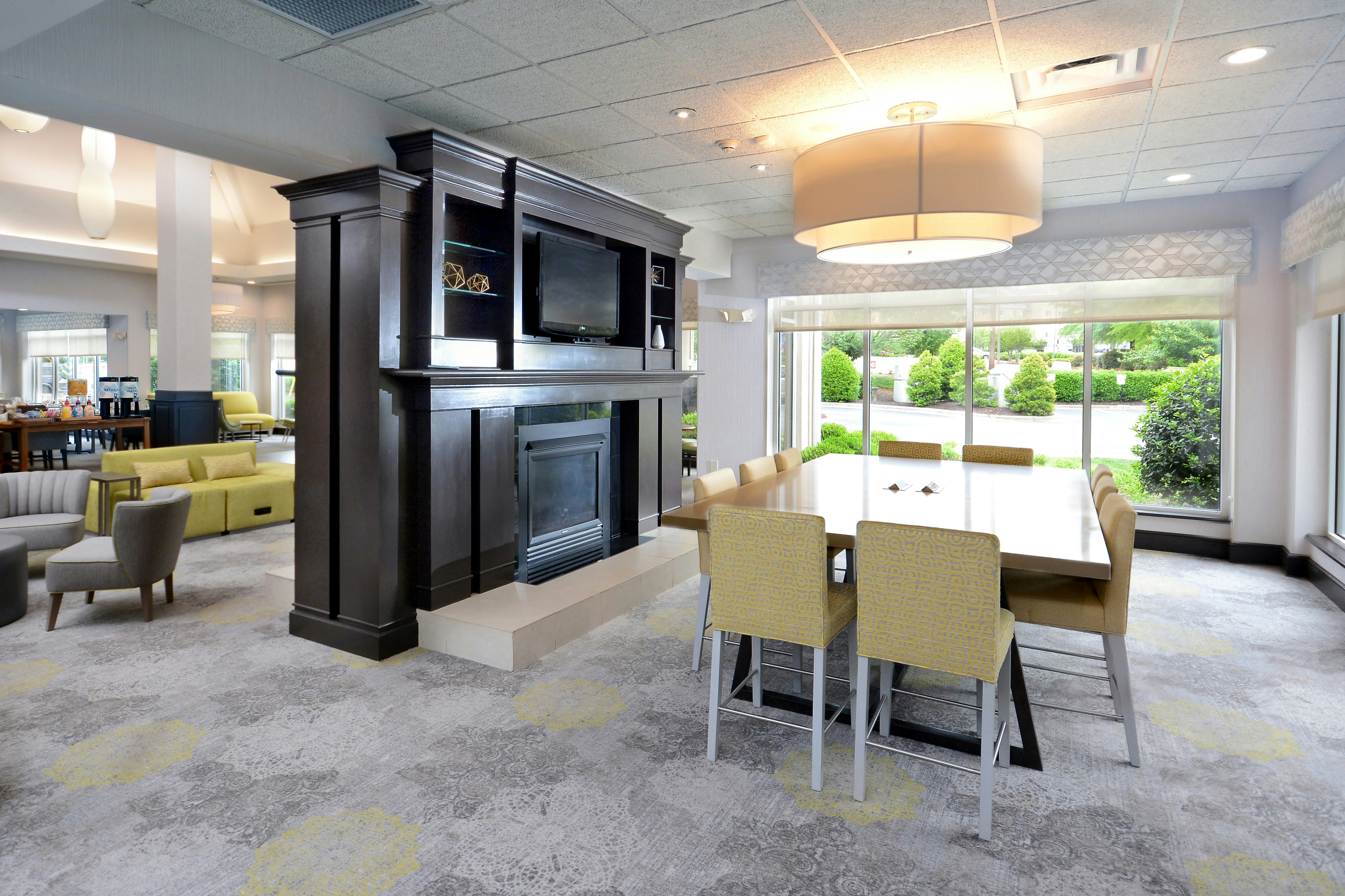 Hilton Garden Inn Greensboro 7/16