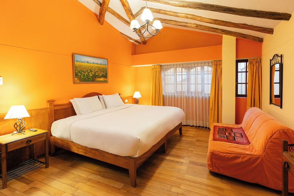 Amerindia Hotel 17/50