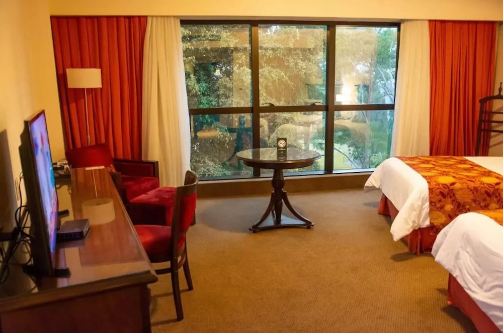 Hotel Casino Acaray 46/65