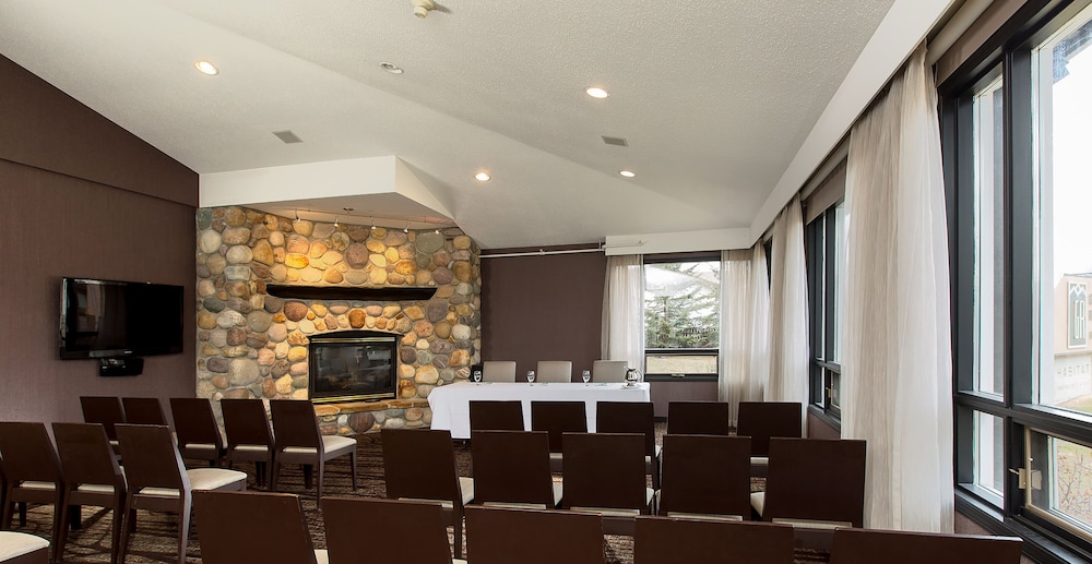 Grande Rockies Resort Bellstar Hotels Resorts 57/66