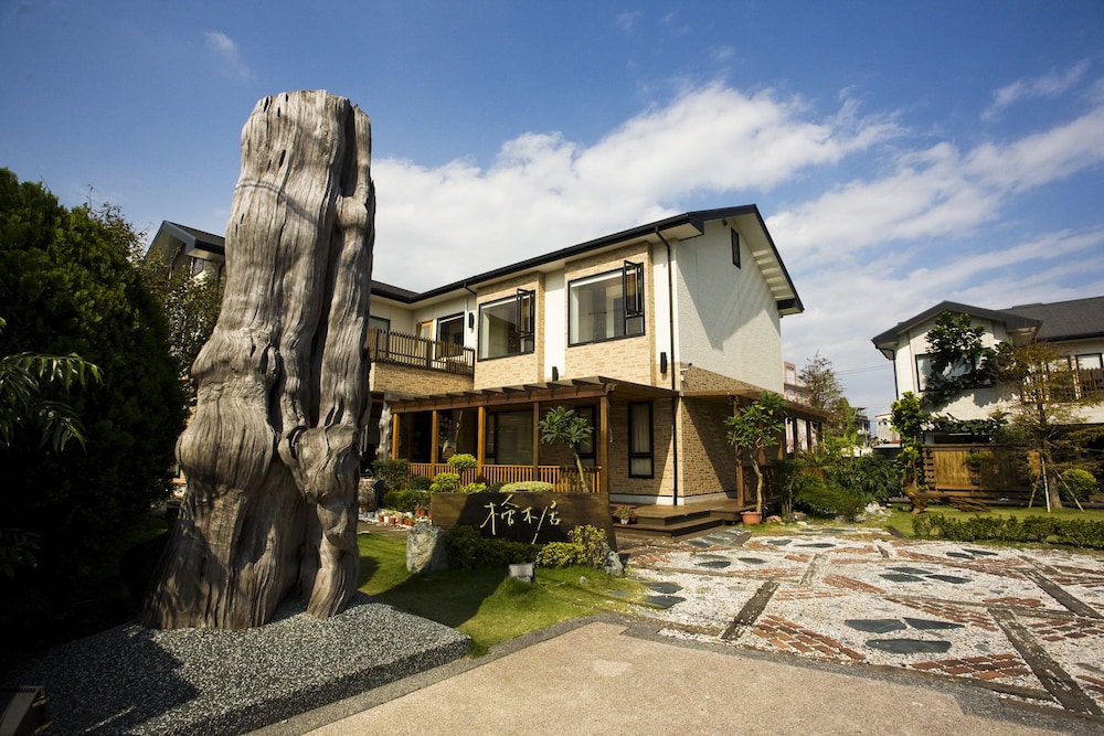 Cypress House 1/49