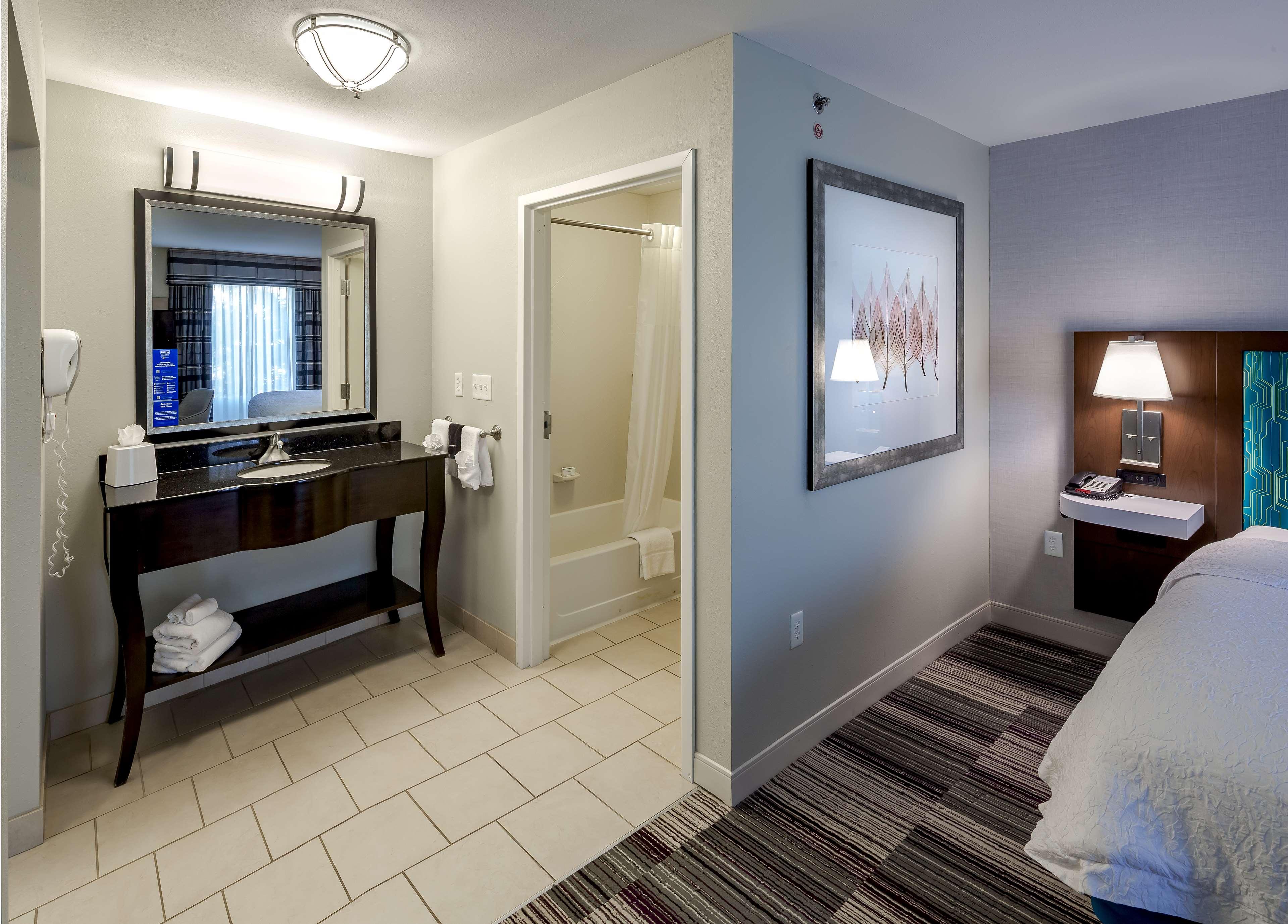 استوديو بسرير كينج، Hampton Inn & Suites Chicago Southland Matteson 2/2