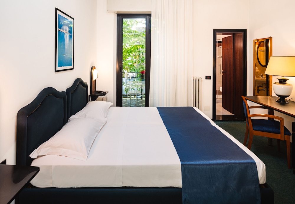 Hotel Stella 10/50