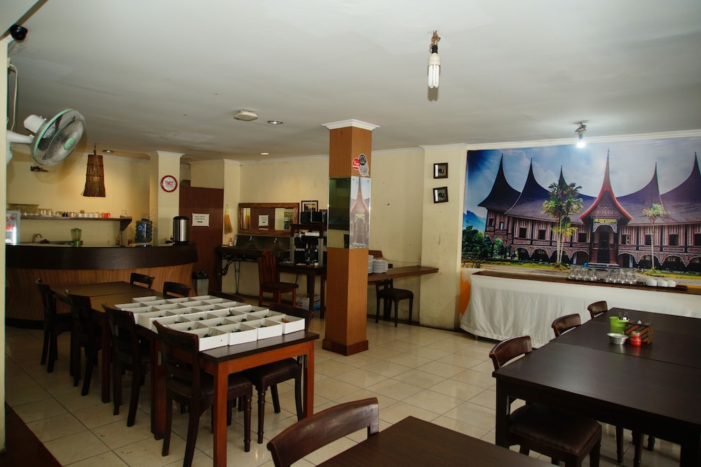 Hotel Nusantara Indah Syariah 39/48