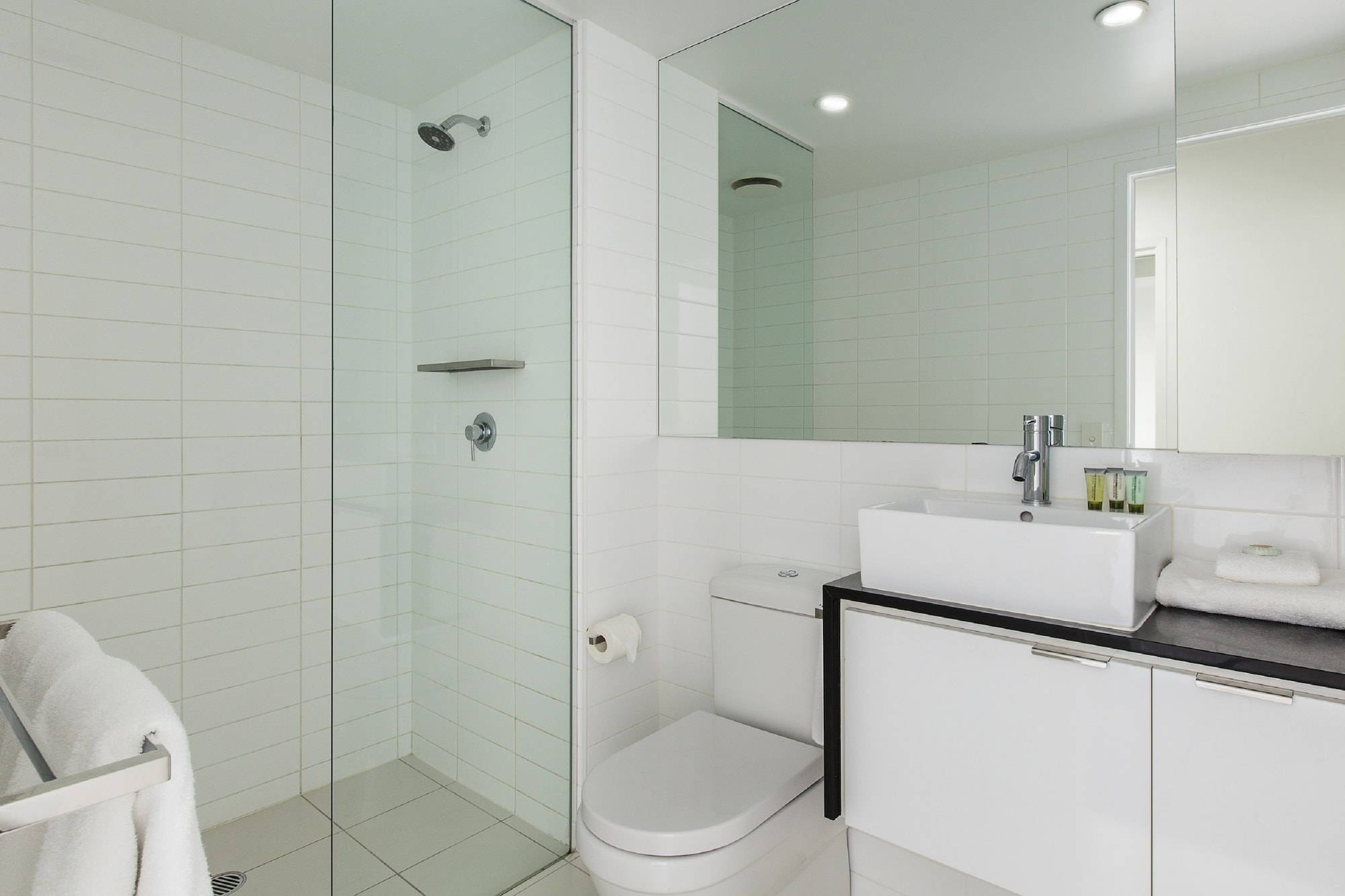 1 BEDROOM, APARTMENT