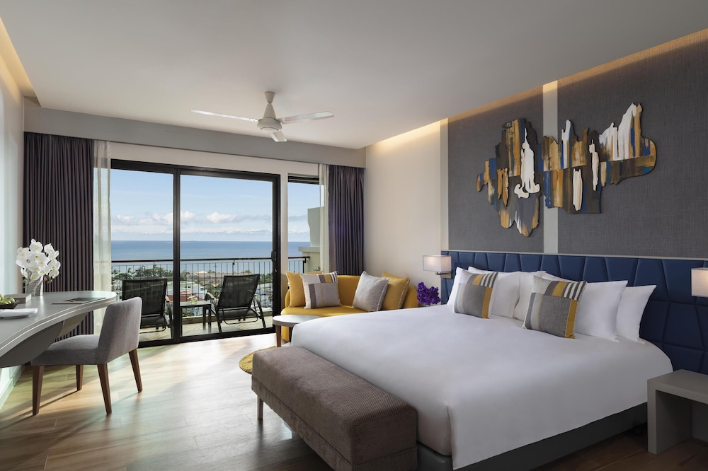 Avani, Superior, King Bed, Sea View