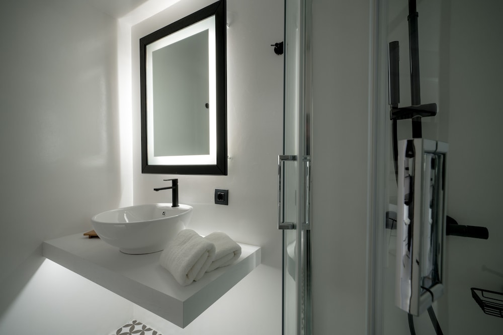 Divelia Hotel 48/52