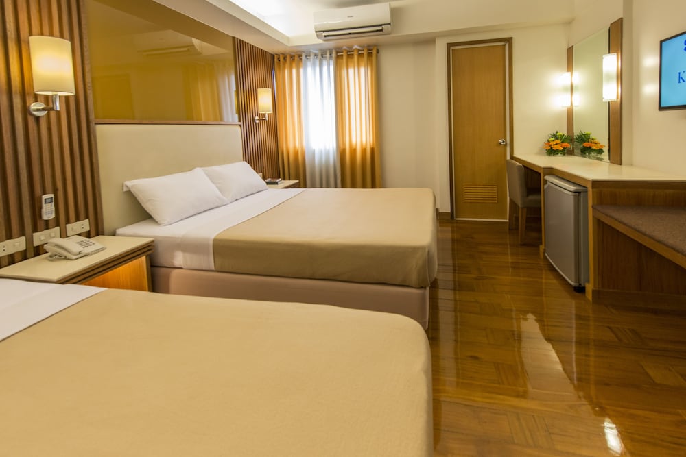 Kabayan Hotel Pasay 18/70