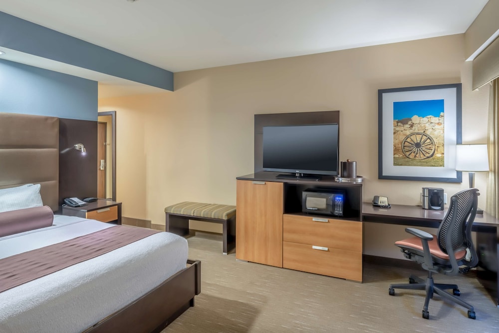 Best Western Premier Bryan College Station 19/41