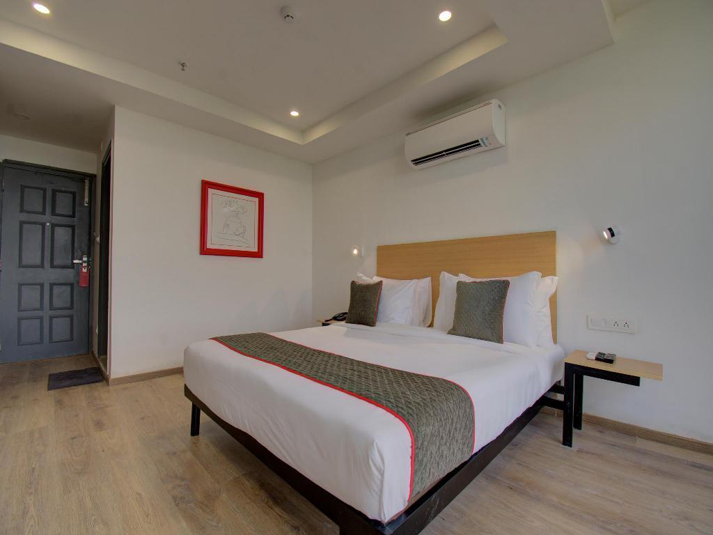SHAGUN HOTEL 12/29