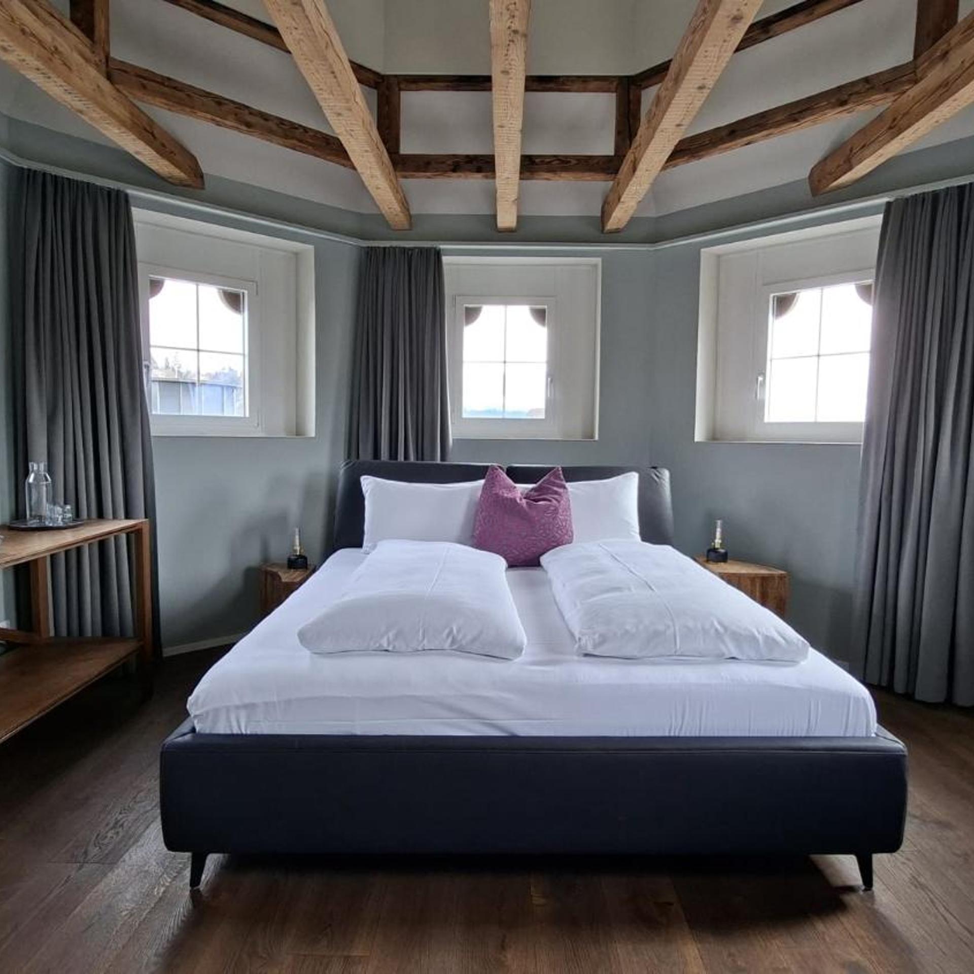 Tower, Double Bed