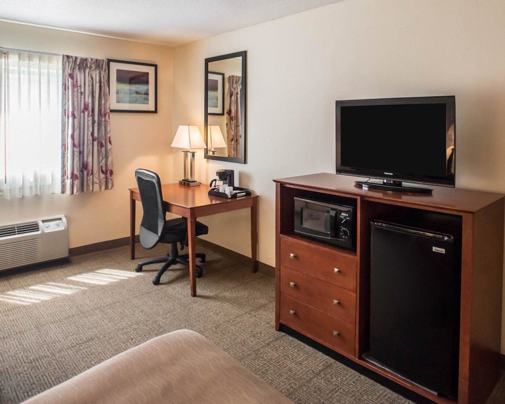 Quality Inn New Columbia-Lewisburg 37/39