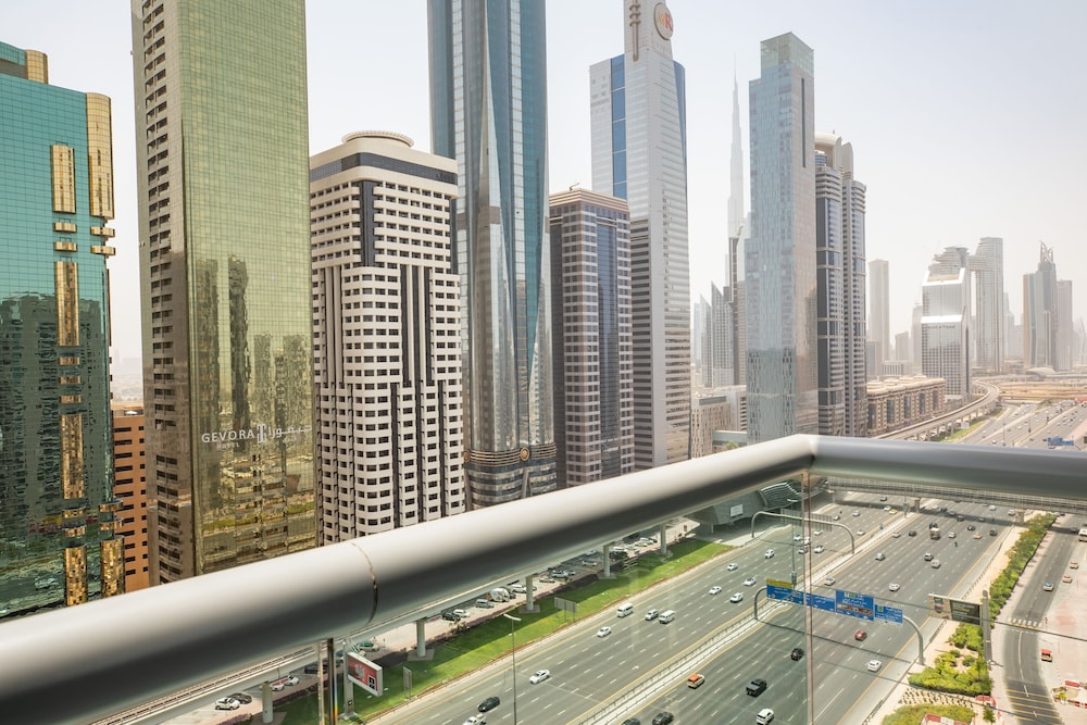 Four Points by Sheraton Sheikh Zayed Road 20/46