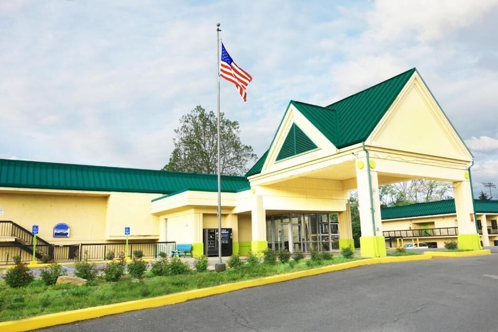 Hotel M Morgantown Wvu Area 1/37