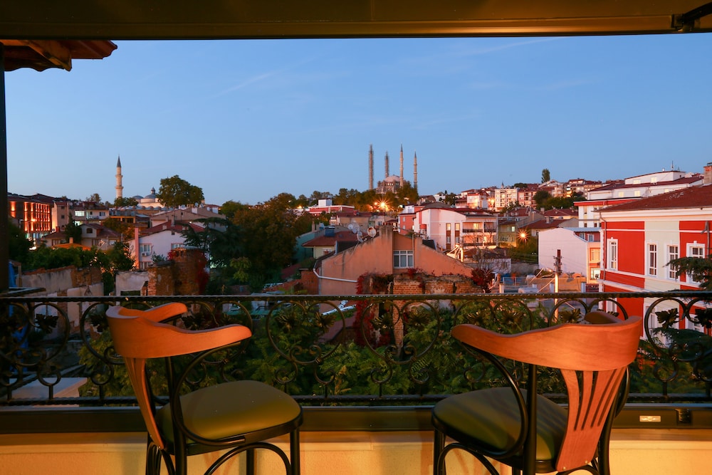 Maca Otel 25/32