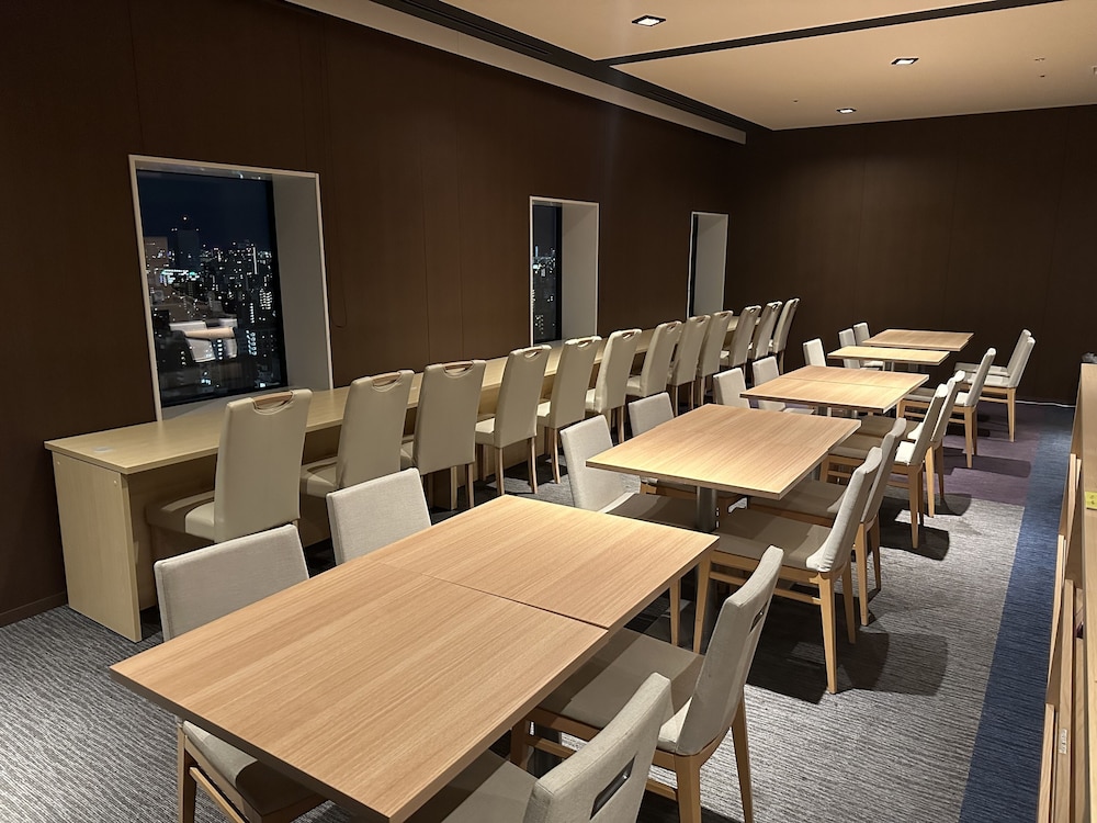 HOTEL Crown Hills Ueno Premier (ex Life Tree Ueno) 45/56