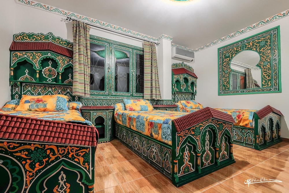 Hotel Madrid in CHEFCHAOUEN