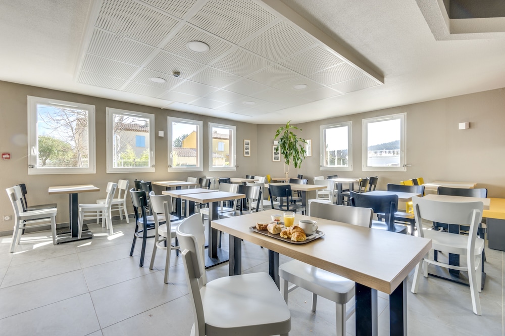 B&B Hotel Brignoles 33/37