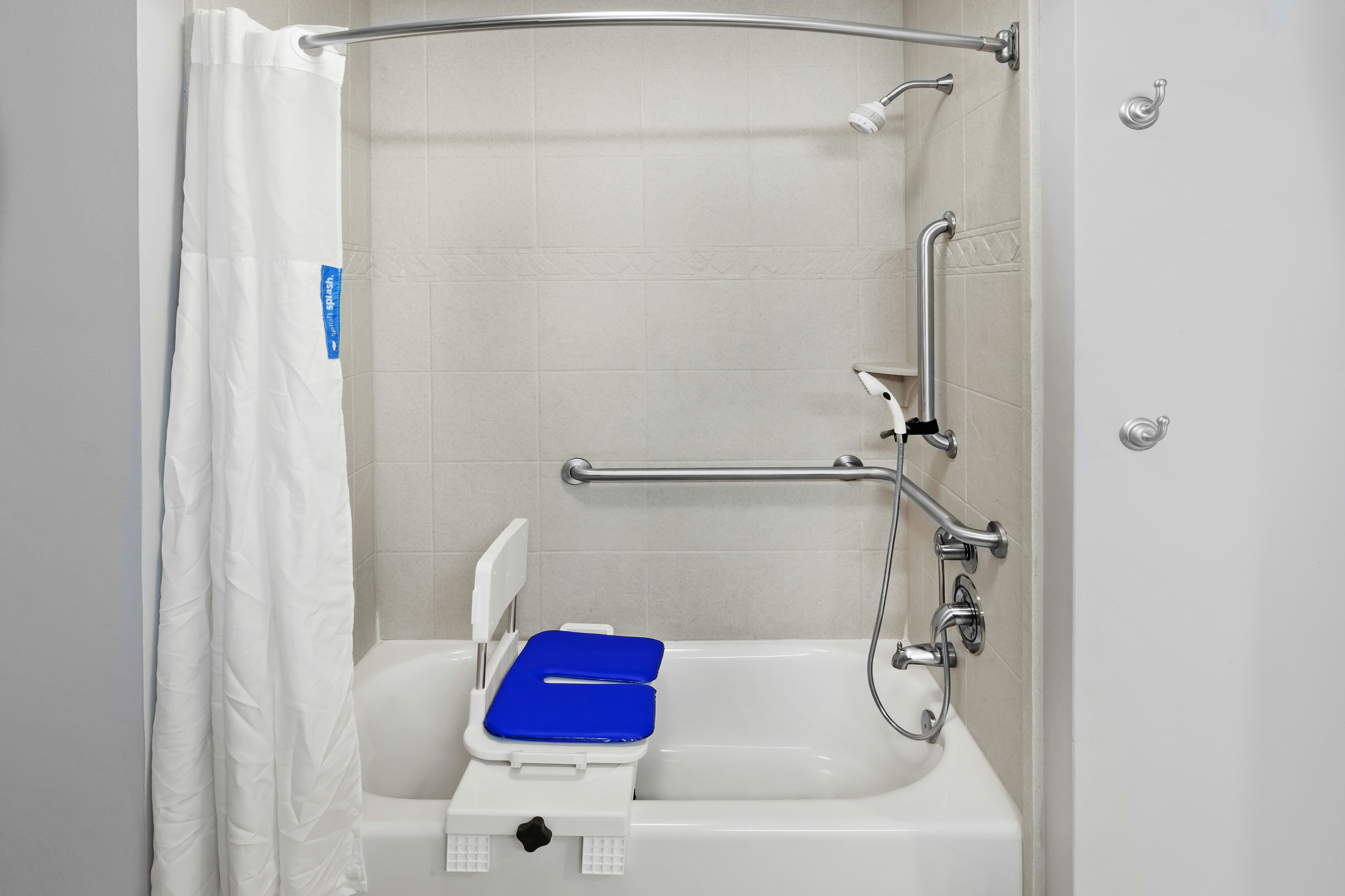 غرفة بسريرين كوين لذوي الإعاقة، Hampton Inn & Suites Shreveport/Bossier City at Airline Drive 3/3