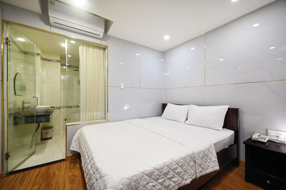 Gia Hoa Airport Hotel 35/50