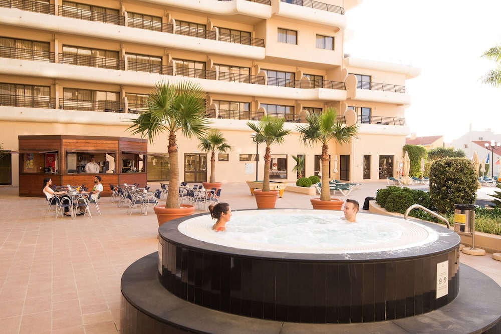 VILA GALE MARINA 43/50