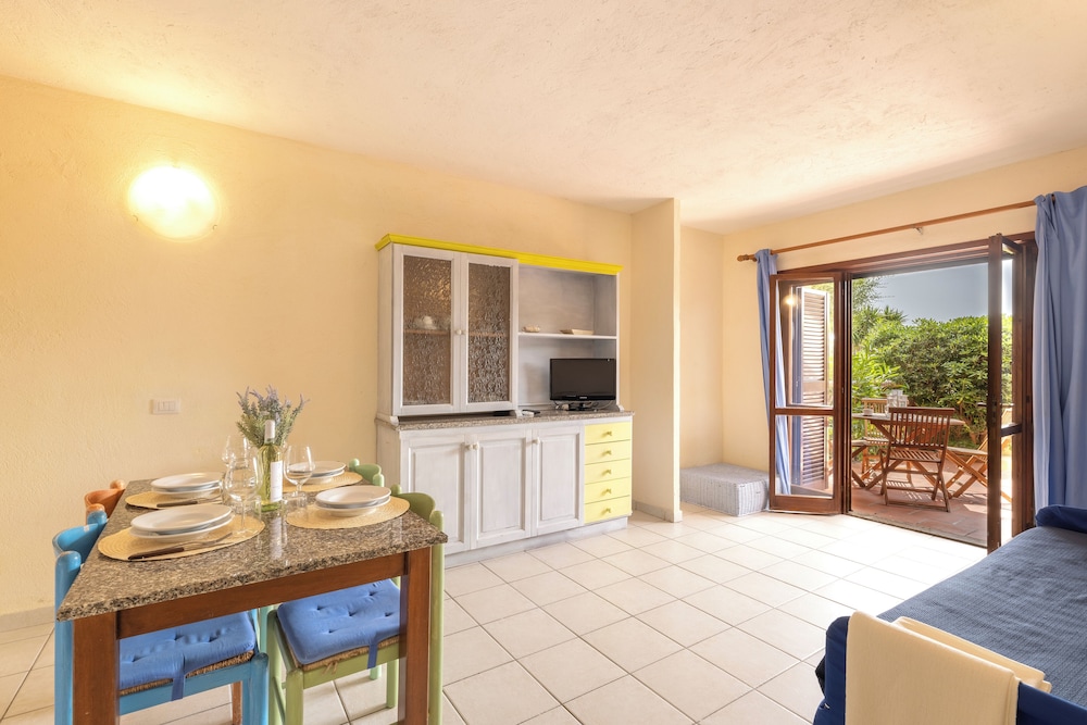 Baia De Bahas Exclusive Resort 30/50