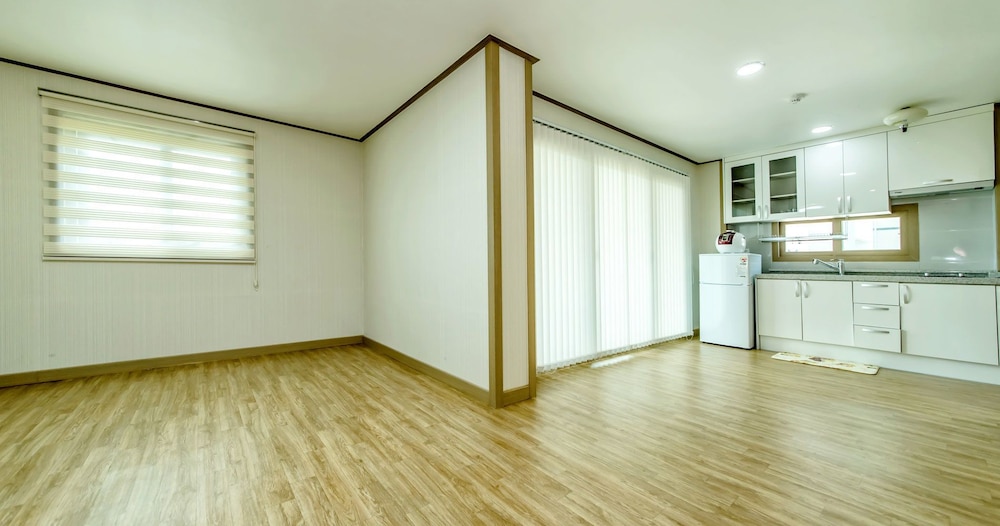 Seogwipo Villa Merci Pension 26/42