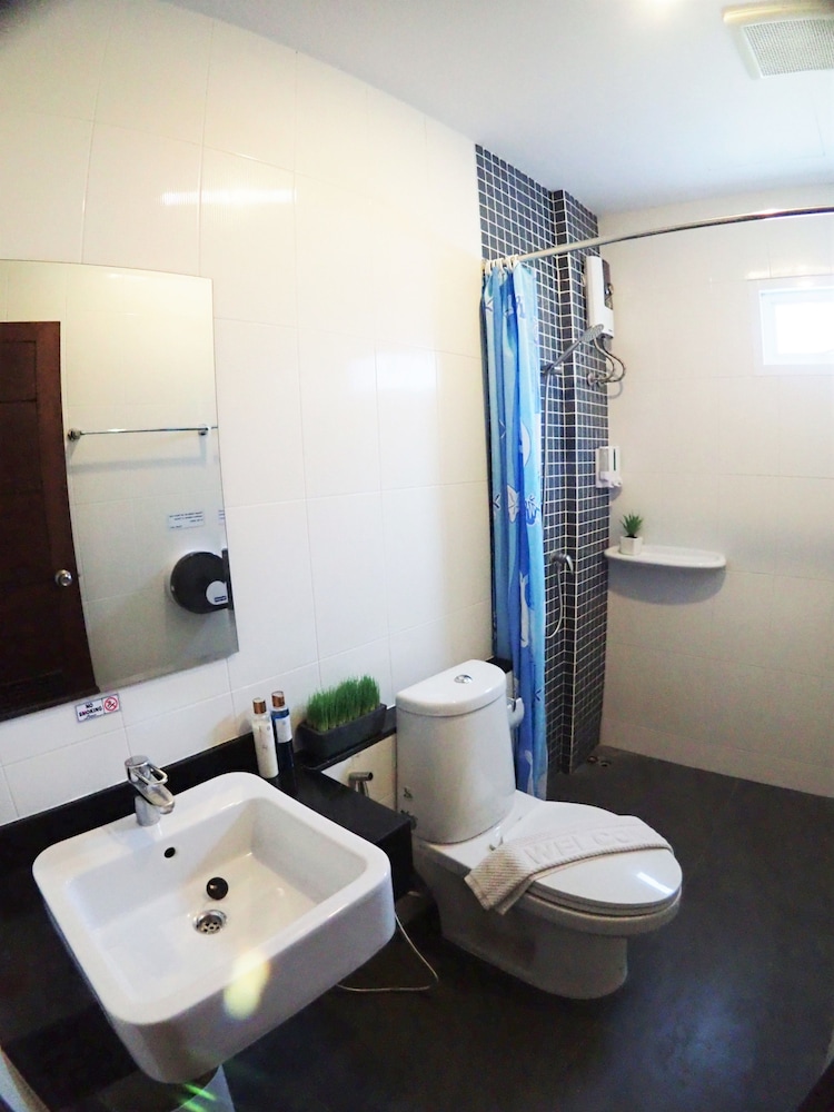 Pop-In Hostel Aonang 43/47