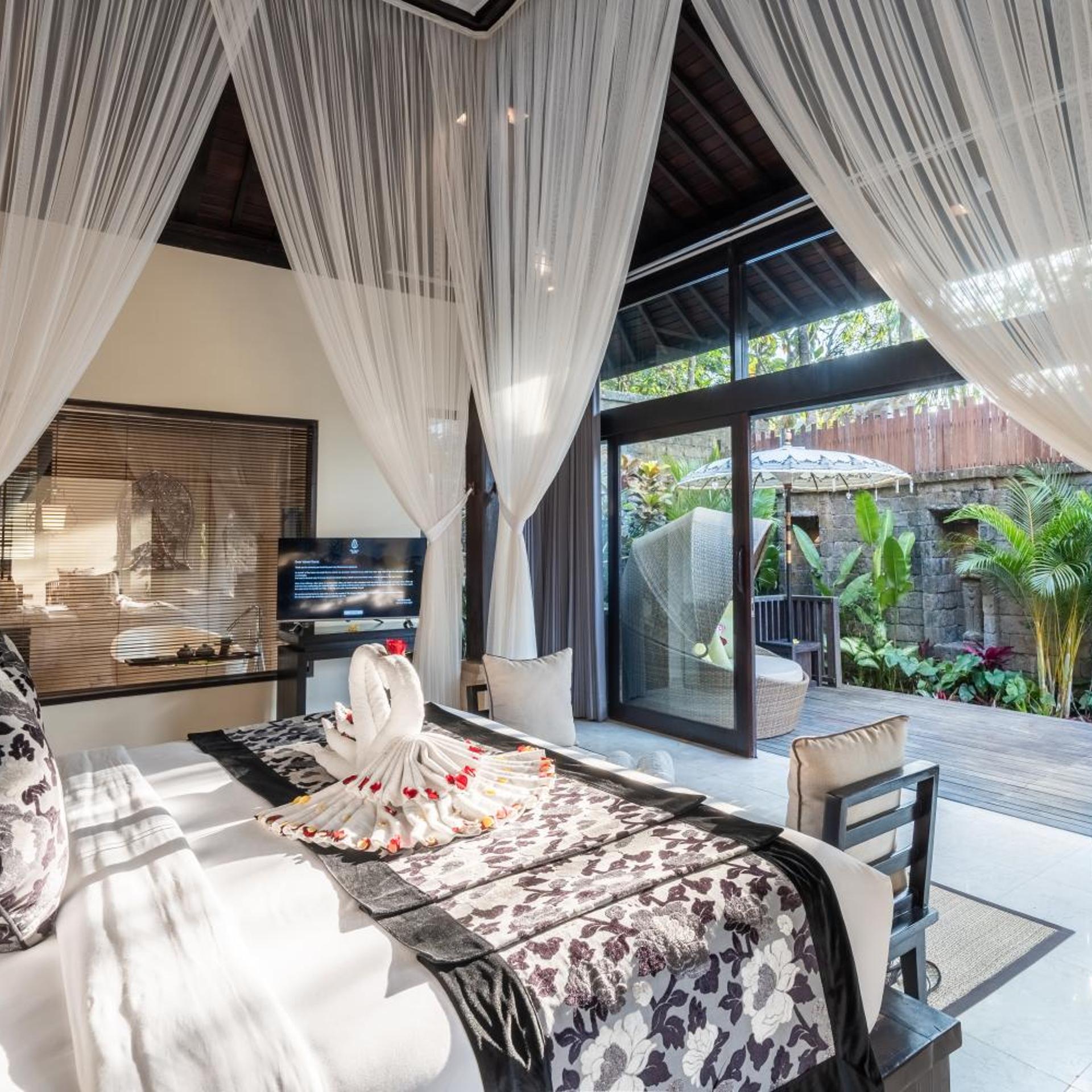 Premier, Villa, Garden View, with Pool